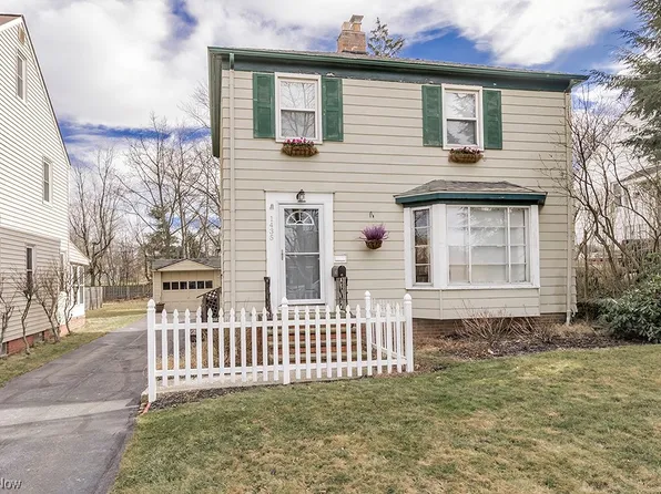 1435 Evanston Rd, Lyndhurst, OH 44124