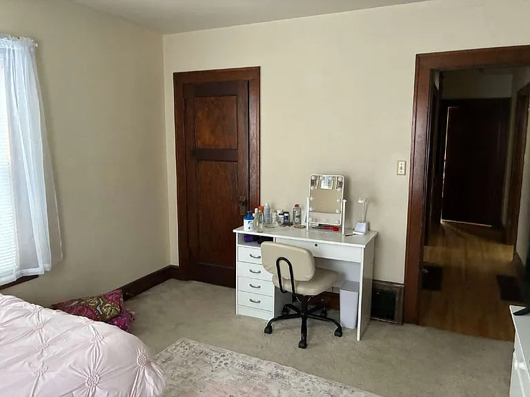 515 Broadway St — Photo 14