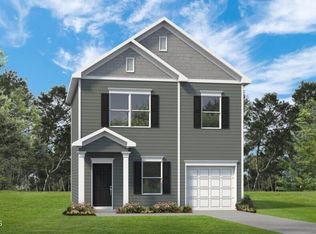 192 Courtside Dr, Dunn, NC 28334