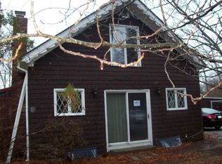 245 Read School House Rd, Coventry, RI 02816