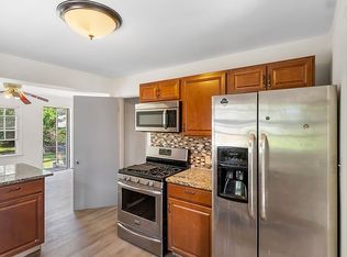 920 Russell Cave Rd, Lexington, KY 40505