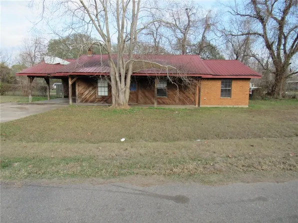 153 Cedar Grove Dr, Natchitoches, LA 71457