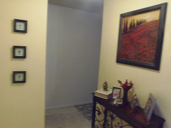 Entry way
