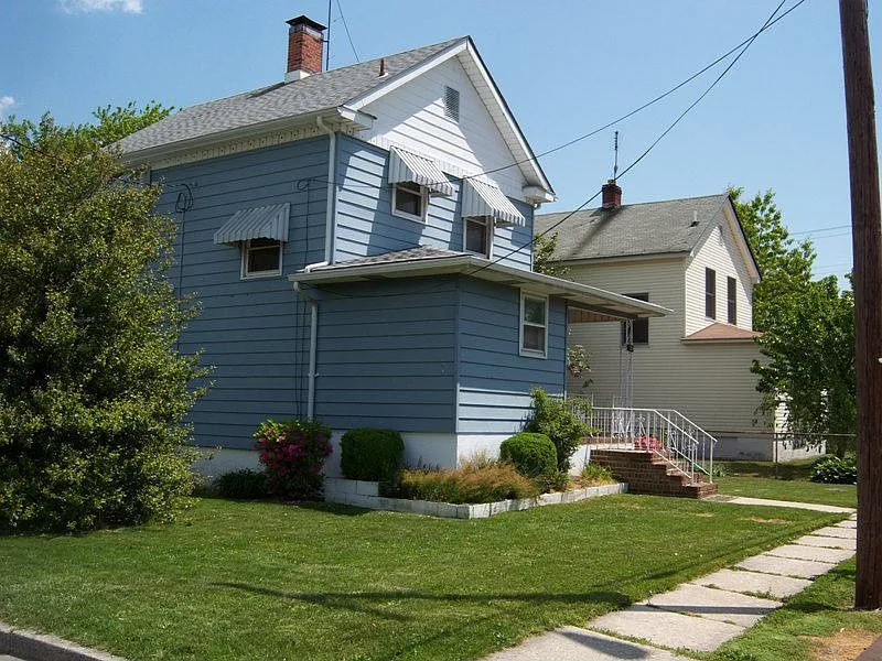 Exterior Front