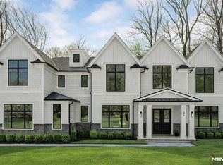 48 Brook Rd, Upper Saddle River, NJ 07458