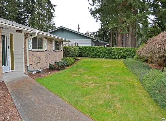 3rd image of 015509 100th Ave E