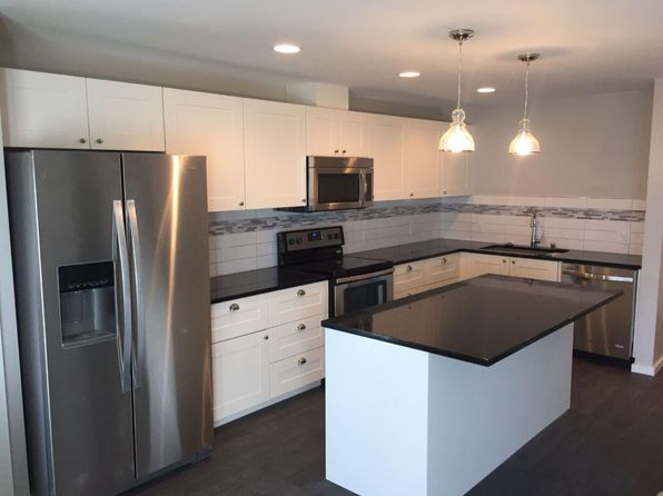 501 Market St APT B