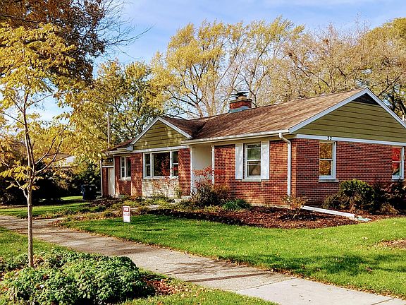 Corner lot, Owen St. and Busse Ave.
