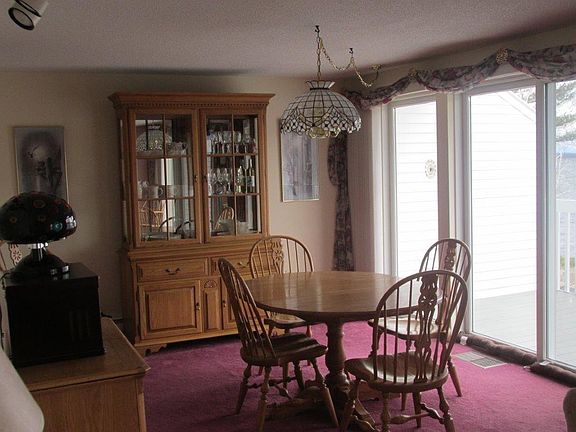 5th image of 18 Goodridge Drive #18