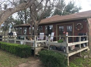 7800 Bay Oaks Dr, Brownwood, TX 76801