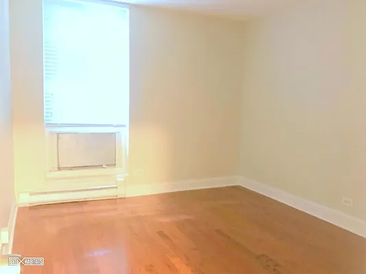 Rented by Citi Habitats | media 15