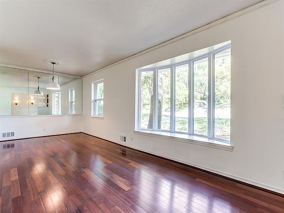 5th image of 8314 Coolgreene Dr