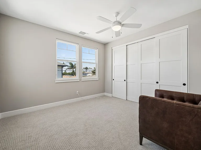 268 Palmer St — Photo 14
