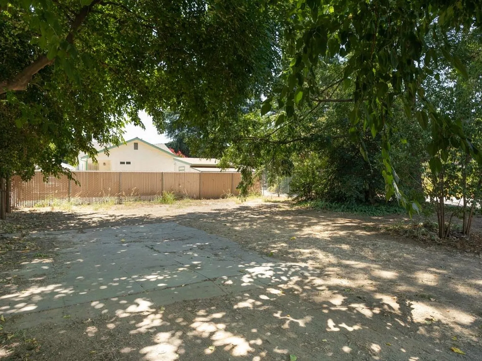 2 bed, 1160 sqft, $1,650 — Photo 3