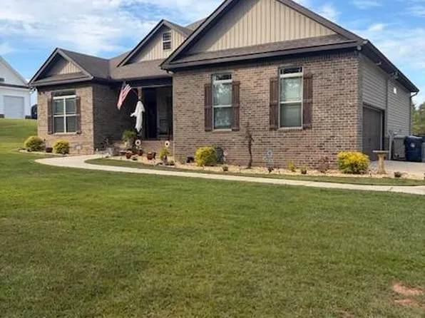 1051 Skipper Rd, Dothan, AL 36301