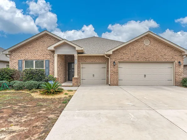 317 Merlin Ct, Crestview, FL 32539