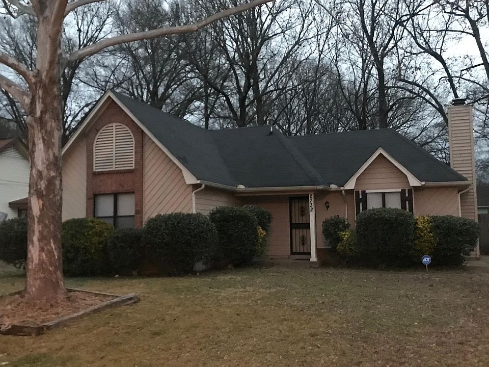 1st image of 2732 Lakeside Dr
