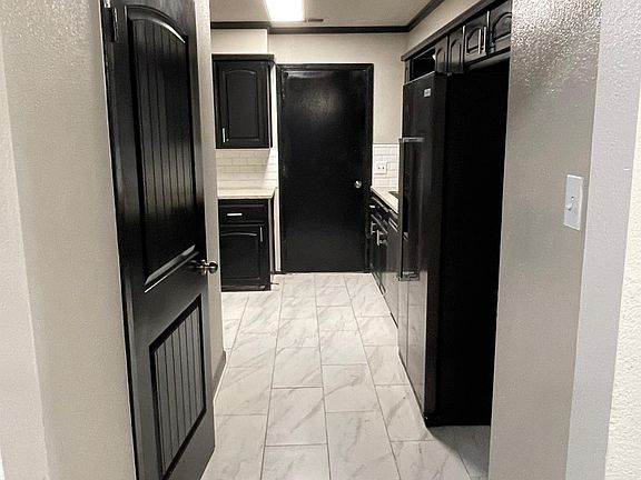 3rd image of 9803 Memphis Ave APT A