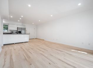 1148 N Clark St #4A, West Hollywood, CA 90069
