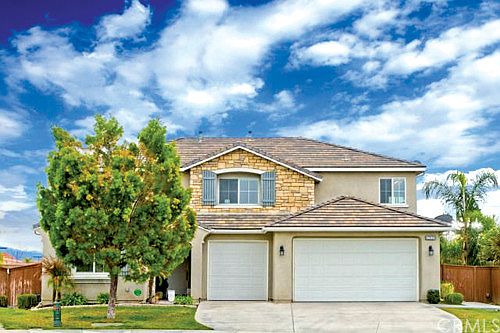 1st image of 42020 Clairissa Way