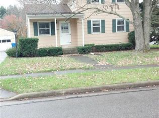 1045 Sunshine Ct, Grafton, OH 44044