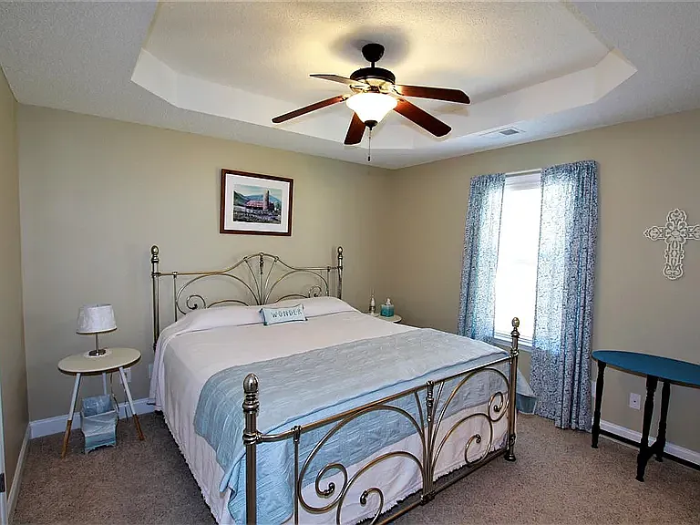 Back bedroom on left, shares jack and jill bath
139 Addington Drive