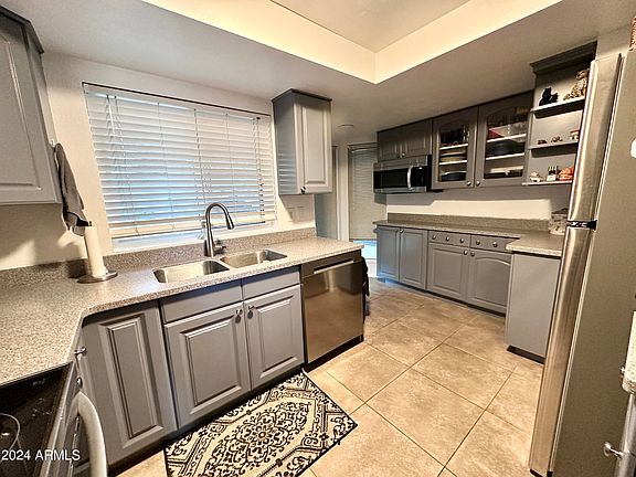 5th image of 9437 N 51st Dr