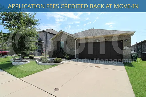 4112 Wood River Trl Photo 1