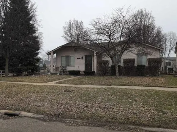 41480 Cimarron St, Clinton Township, MI 48038