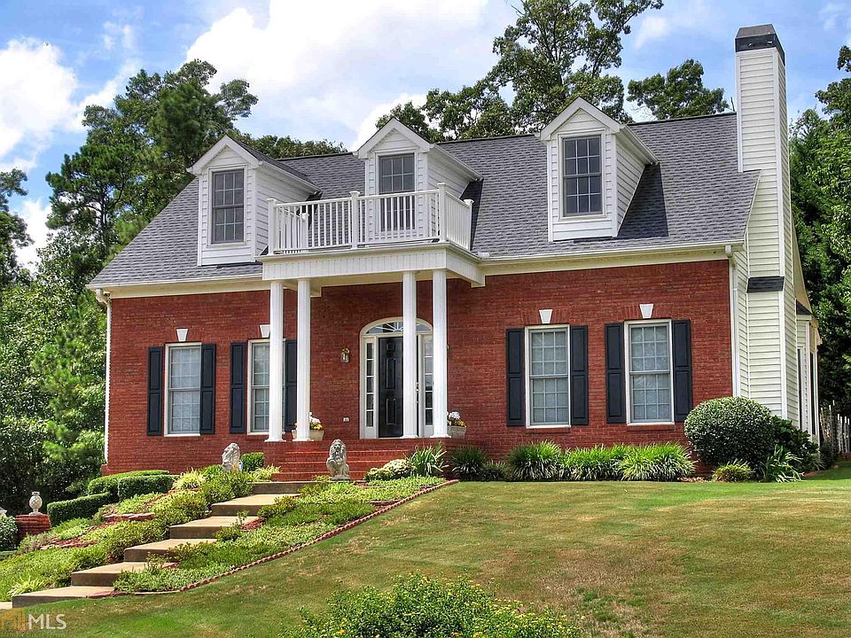 1st image of 38 Carrington Dr