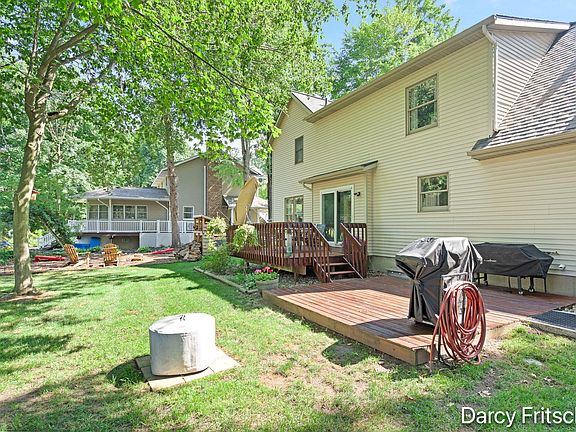 5th image of 7096 Gettysburg Dr