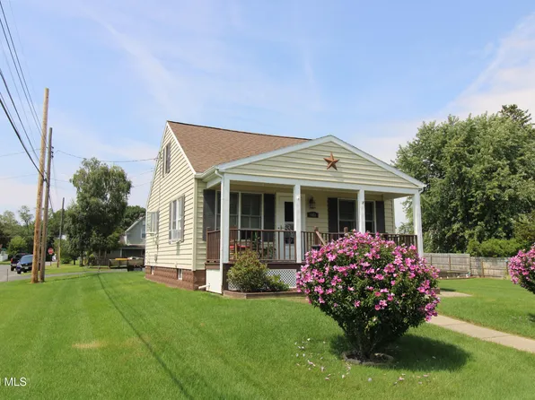 1951 Greenpoint Avenue, Rotterdam, NY 12303