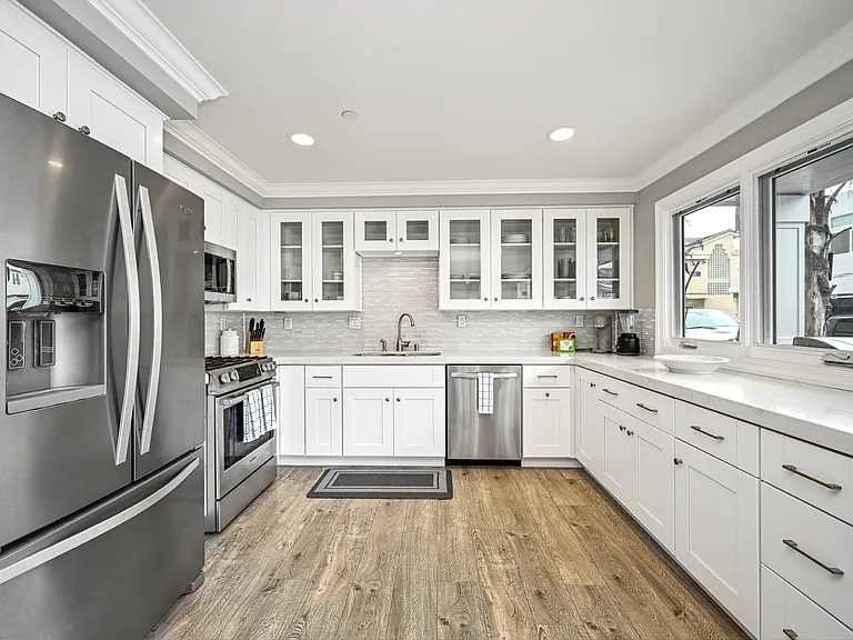 5306 Seashore Dr — Photo 31