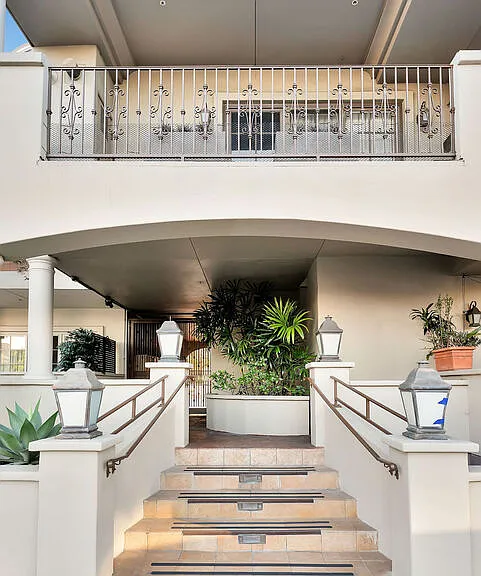 851 N San Vicente Blvd #121 — Photo 26