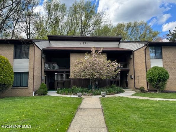22 Amberly Dr UNIT B