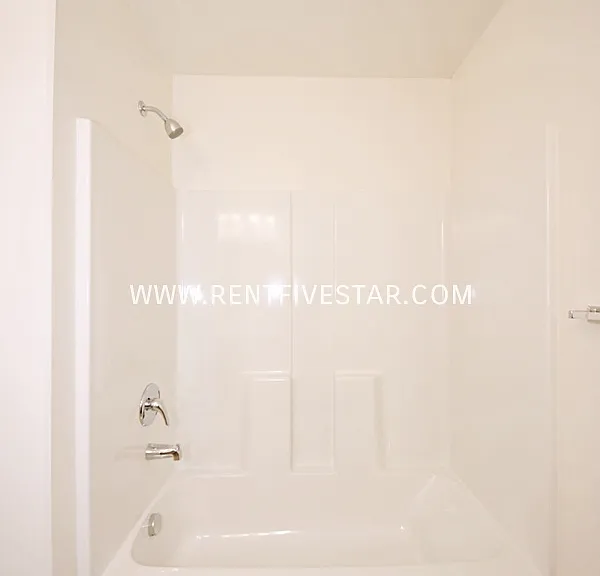 2494 Foothill Blvd #A — Photo 15