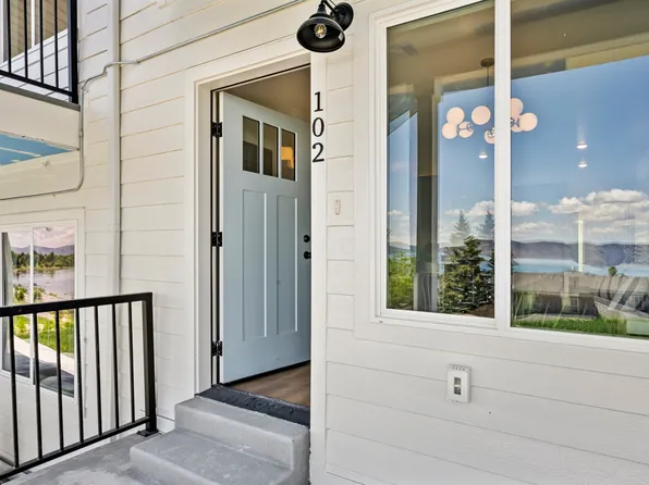 951 N Harbor Village East Dr #201, Garden City, UT 84028