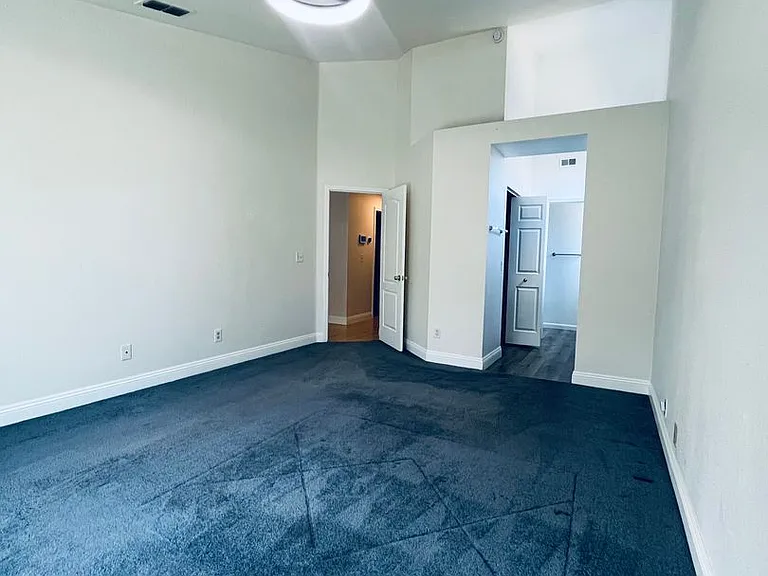 836 Marsh Creek Dr — Photo 26