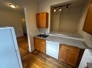 198 Oxford St APT 6, Rochester, NY 14607