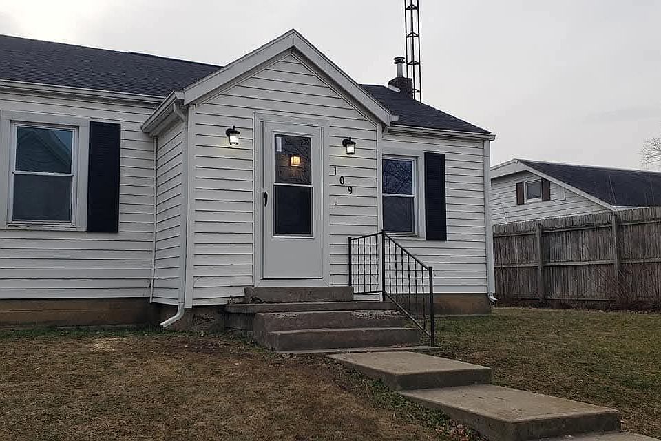 1st image of 109 Walker St