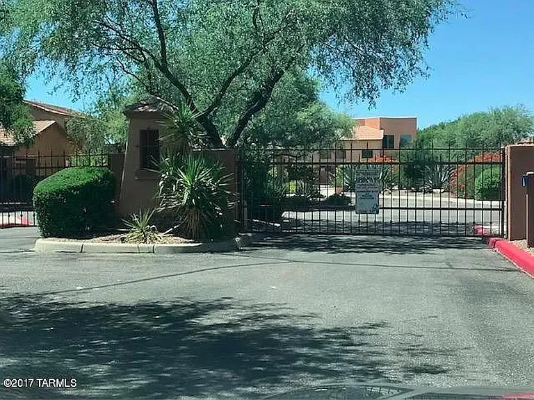 3479 N Paseo De San Agustin — Photo 24