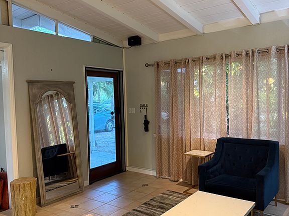 4th image of 4801 Eastchester Dr