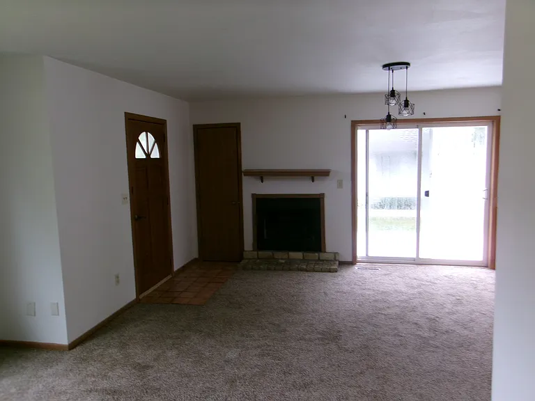 2000 Woodburn Rd #A — Photo 11