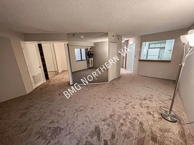 900 N Stafford St #1010 — Photo 2
