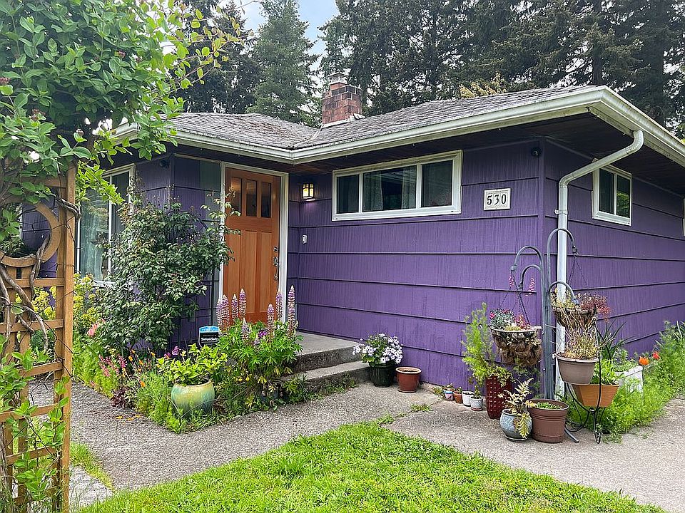 1st image of 530 N 166th St