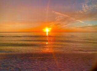 11 Bluebill Ave APT 704, Naples, FL 34108