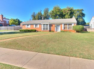 804 S 12th St, Chickasha, OK 73018