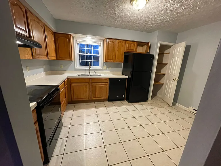 8982 Emily Ct #8982 EMILY CT — Photo 5