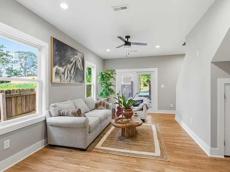 3813 Dr Walter S Davis Blvd — Photo 20
