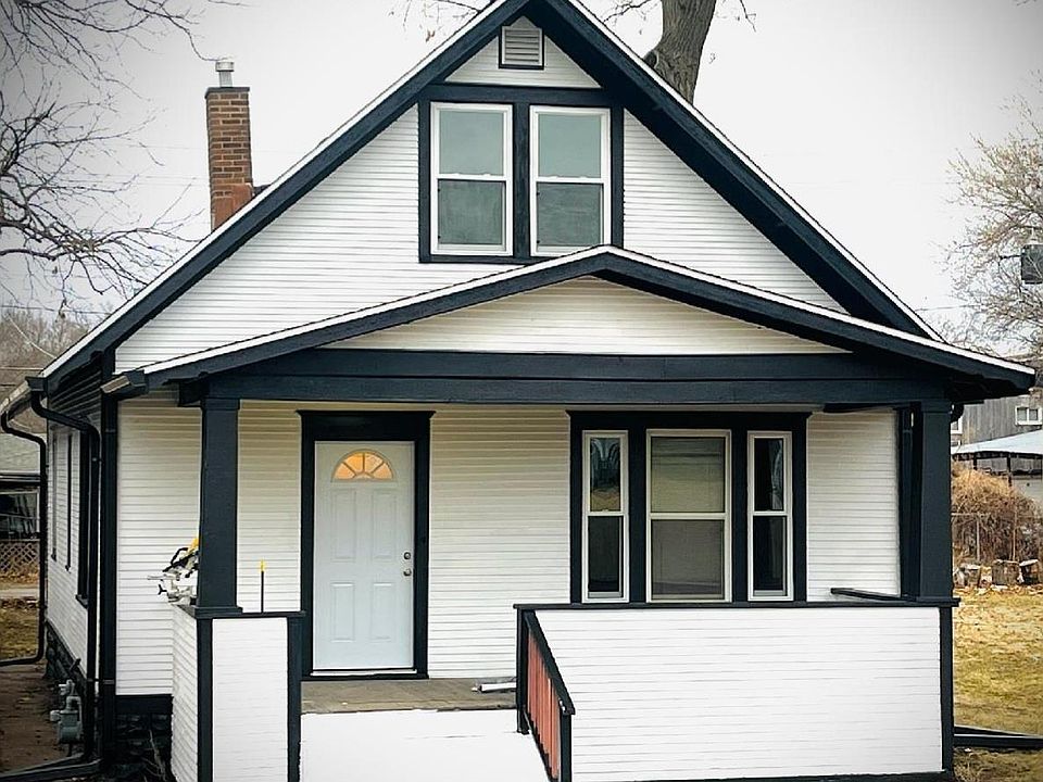 1st image of 913 12th Ave